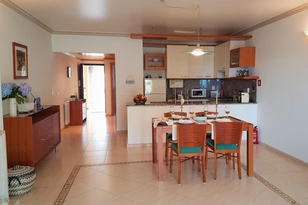 Lovelystay - Sea View Apartment With Pool & Garden Ericeira Eksteriør bilde